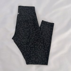 Lululemon Align High Rise Leggings size 6